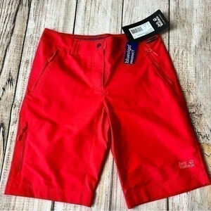 Jack wolfskin women’s track  shorts Xs